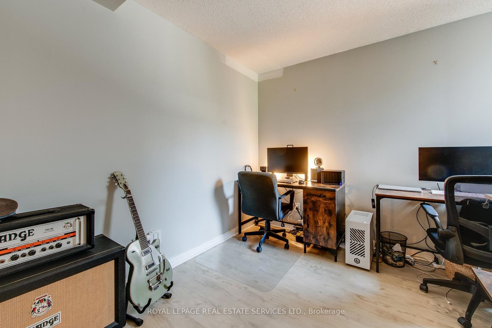 Photo 13 at 411 - 29 canniff Street, Niagara, Toronto Photo 13 at 411 - 29 canniff Street, Niagara, Toronto