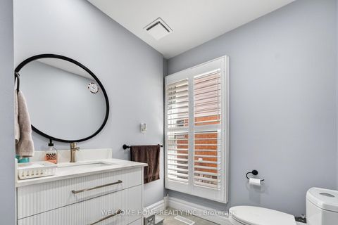 Photo 7 at 1037 Sandcliff Drive E, Pinecrest, Oshawa