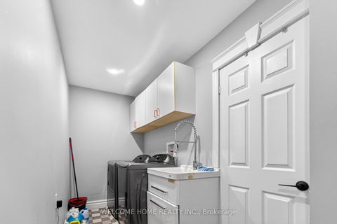 Photo 8 at 1037 Sandcliff Drive E, Pinecrest, Oshawa