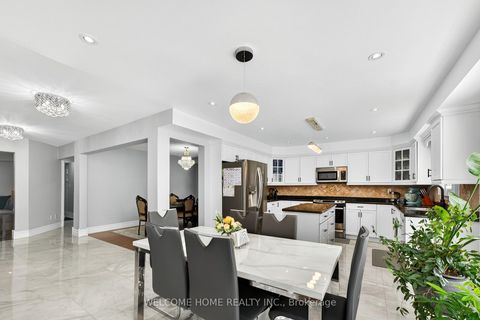 Photo 15 at 1037 Sandcliff Drive E, Pinecrest, Oshawa