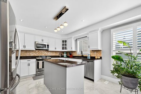 Photo 20 at 1037 Sandcliff Drive E, Pinecrest, Oshawa