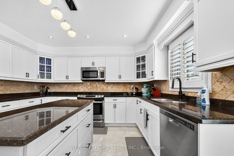 Photo 21 at 1037 Sandcliff Drive E, Pinecrest, Oshawa