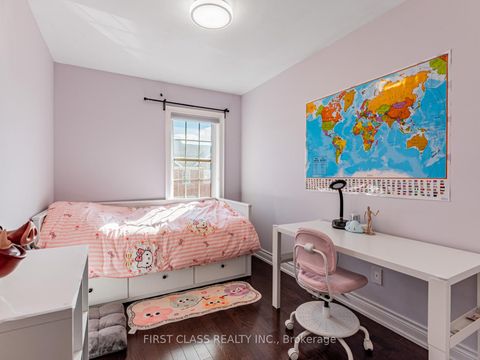 Photo 21 at 24 Golden Spruce Lane, Maple, Vaughan