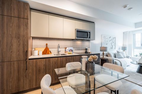 Photo 11 at 311 - 150 Logan Avenue, South Riverdale, Toronto