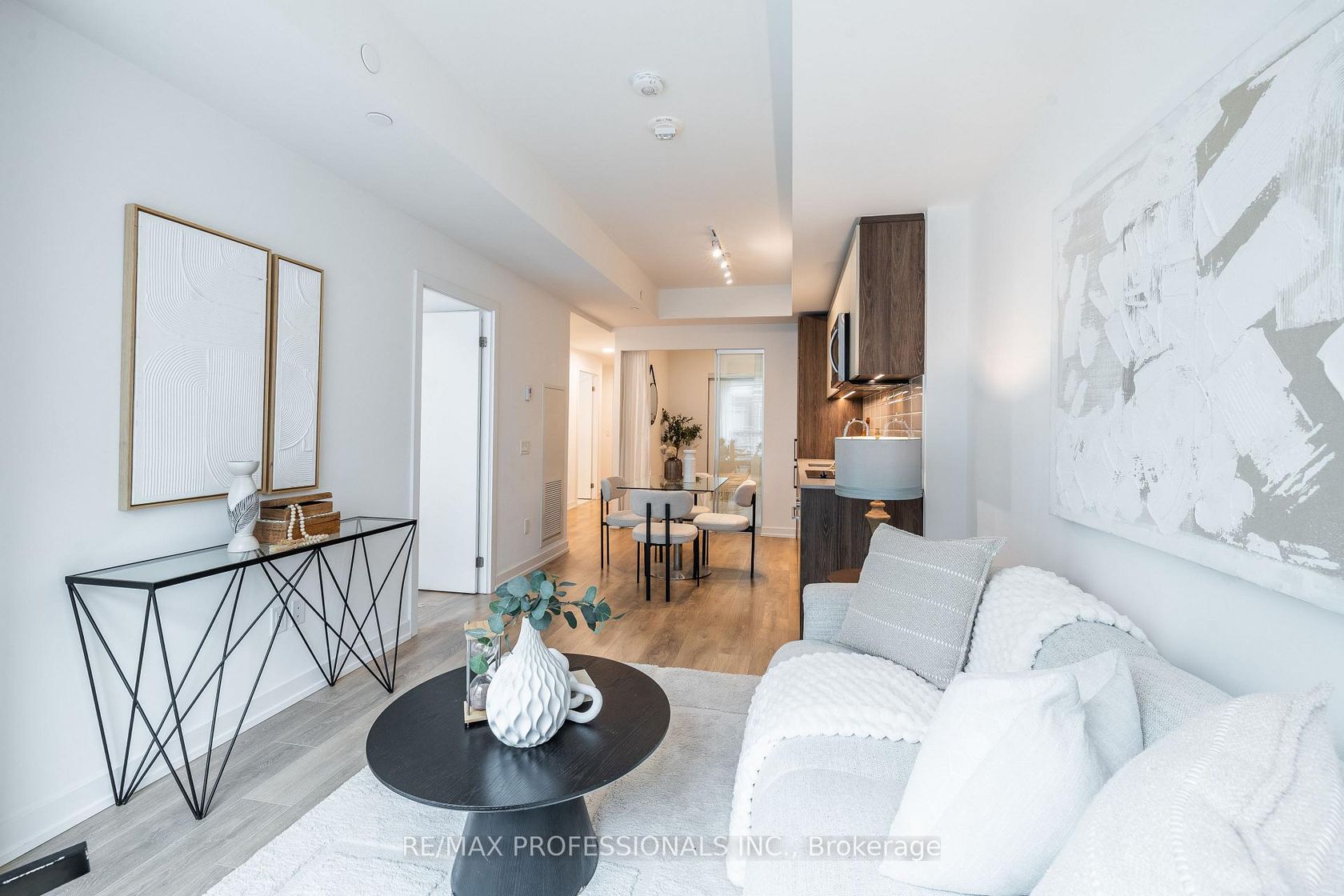 Photo 8 at 311 - 150 Logan Avenue, South Riverdale, Toronto Photo 8 at 311 - 150 Logan Avenue, South Riverdale, Toronto