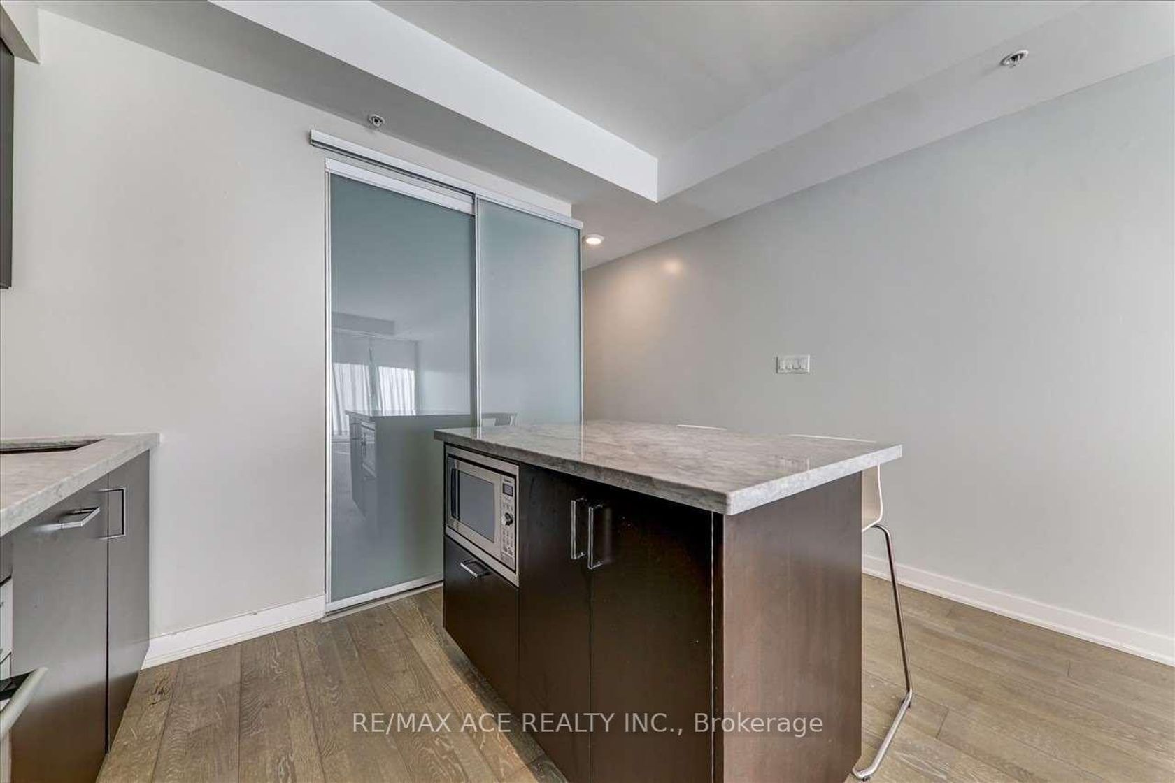 Photo 14 at 206 - 1960 Queens Street, The Beaches, Toronto Photo 14 at 206 - 1960 Queens Street, The Beaches, Toronto