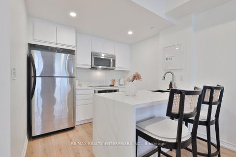 Photo 6 at 71 - 130 Twenty Fourth Street, Long Branch, Toronto