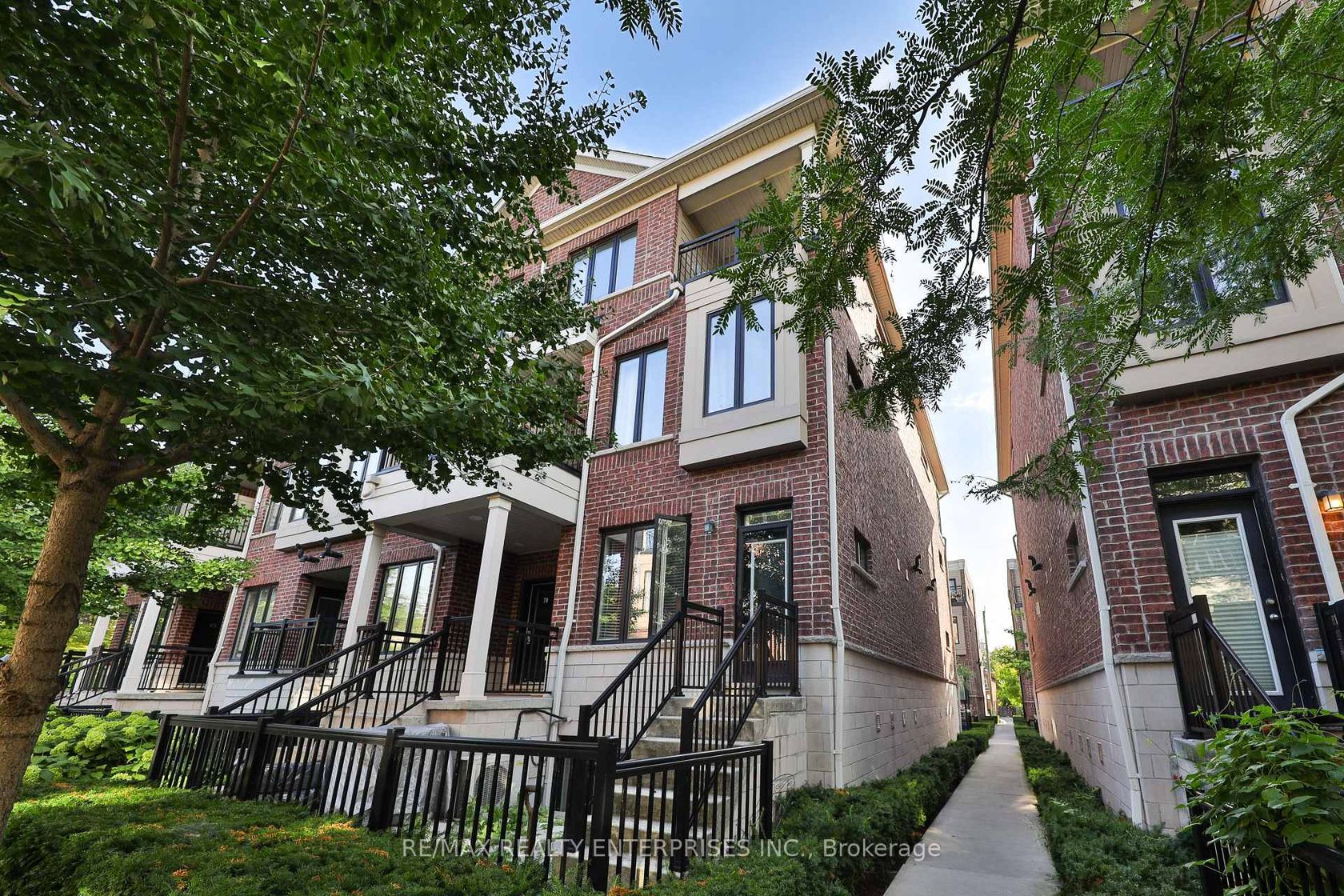 Photo 0 at 71 - 130 Twenty Fourth Street, Long Branch, Toronto Photo 0 at 71 - 130 Twenty Fourth Street, Long Branch, Toronto