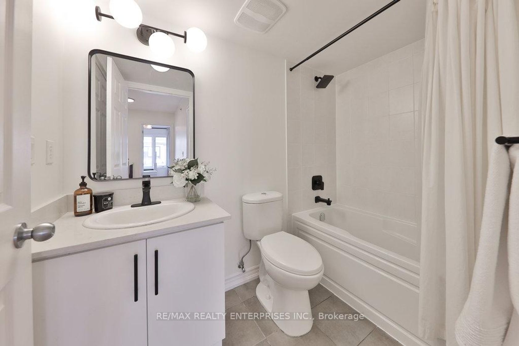 Photo 18 at 71 - 130 Twenty Fourth Street, Long Branch, Toronto Photo 18 at 71 - 130 Twenty Fourth Street, Long Branch, Toronto