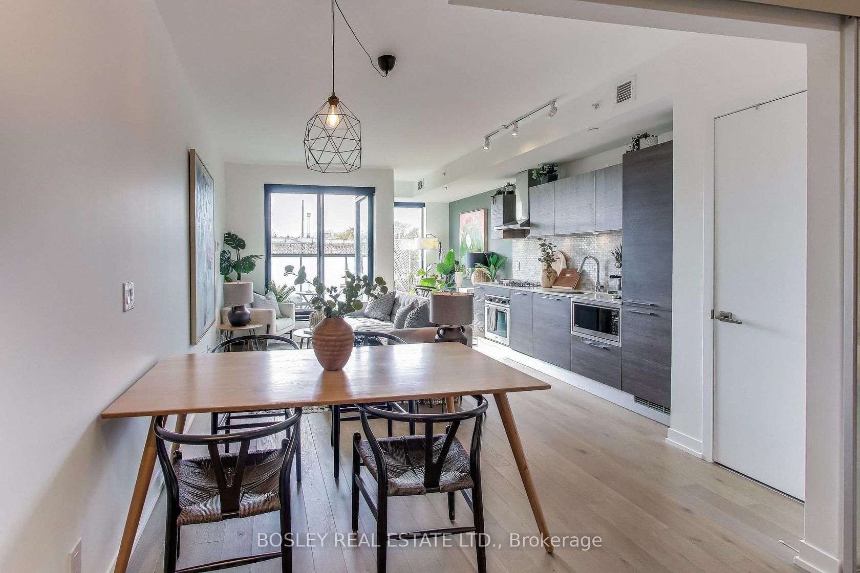 Photo 10 at 416 - 530 Indian Grove, Junction Area, Toronto Photo 10 at 416 - 530 Indian Grove, Junction Area, Toronto