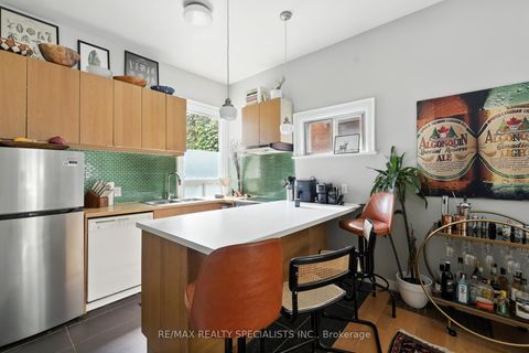 Photo 8 at 69 Elm Grove Avenue, South Parkdale, Toronto