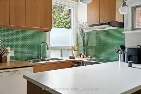 Photo 9 at 69 Elm Grove Avenue, South Parkdale, Toronto