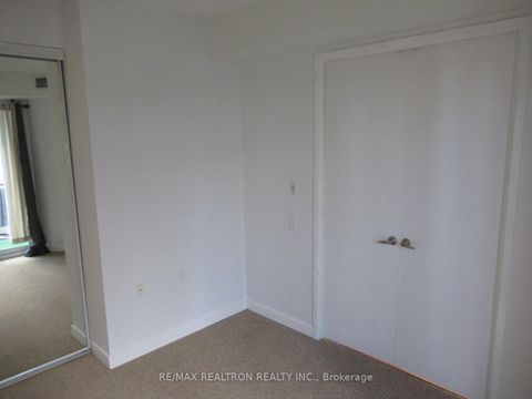 Photo 11 at 1808 - 85 Bloor Street E, Yonge Corridor, Toronto