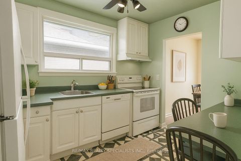 Photo 5 at 58 Inverdon Road, West Deane, Toronto