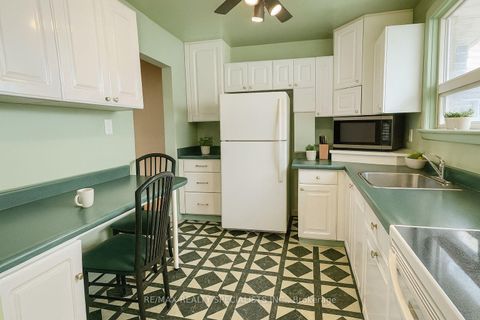 Photo 6 at 58 Inverdon Road, West Deane, Toronto