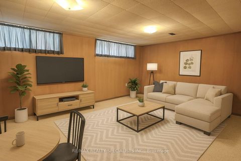 Photo 11 at 58 Inverdon Road, West Deane, Toronto