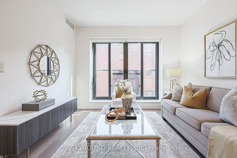 Photo 14 at 323 - 55 Front Street E, Waterfront Communities C8, Toronto