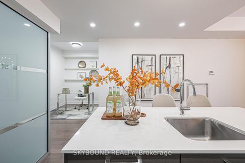 Photo 26 at 323 - 55 Front Street E, Waterfront Communities C8, Toronto