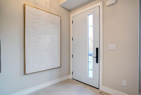 Photo 3 at 3D Linton Avenue, Cliffside, Toronto