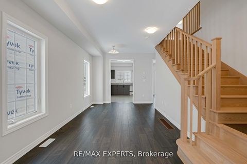 Photo 4 at 282 Springfield Crescent, Stayner, Clearview