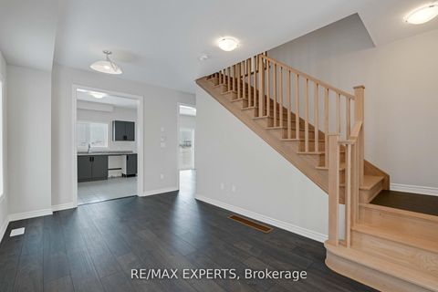 Photo 5 at 282 Springfield Crescent, Stayner, Clearview