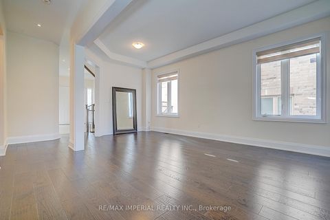 Photo 8 at 30 Orwell Drive, Vellore Village, Vaughan