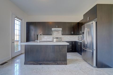 Photo 20 at 30 Orwell Drive, Vellore Village, Vaughan