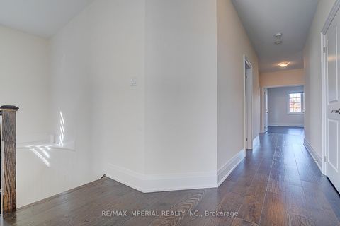 Photo 26 at 30 Orwell Drive, Vellore Village, Vaughan