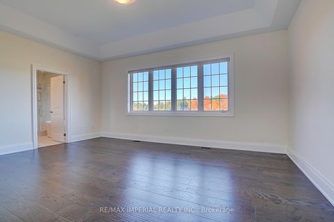 Photo 28 at 30 Orwell Drive, Vellore Village, Vaughan