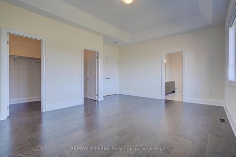 Photo 29 at 30 Orwell Drive, Vellore Village, Vaughan