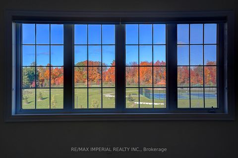 Photo 32 at 30 Orwell Drive, Vellore Village, Vaughan