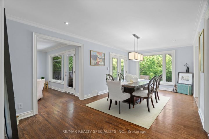 Photo 8 at 42 Heathview Avenue, Bayview Village, Toronto