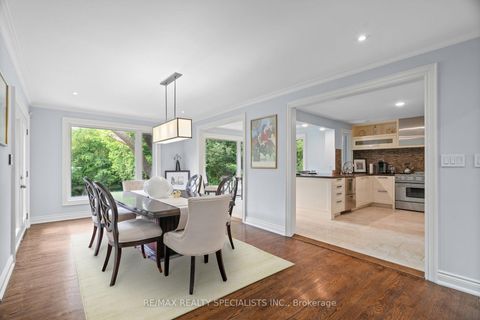 Photo 9 at 42 Heathview Avenue, Bayview Village, Toronto