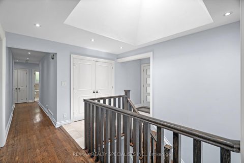 Photo 22 at 42 Heathview Avenue, Bayview Village, Toronto