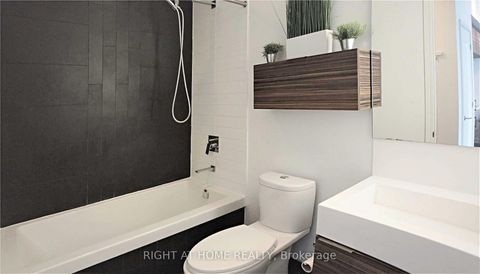 Photo 6 at 4707 - 88 Scott Street, Yonge Corridor, Toronto