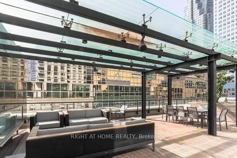 Photo 14 at 4707 - 88 Scott Street, Yonge Corridor, Toronto