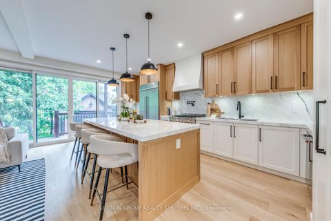 Photo 13 at 21 South Kingsway, Swansea, Toronto