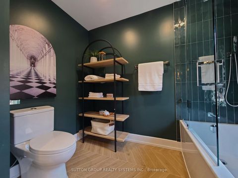 Photo 33 at 21 South Kingsway, Swansea, Toronto