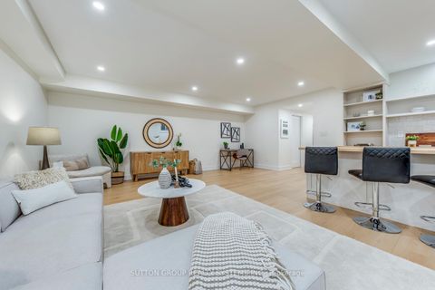 Photo 40 at 21 South Kingsway, Swansea, Toronto