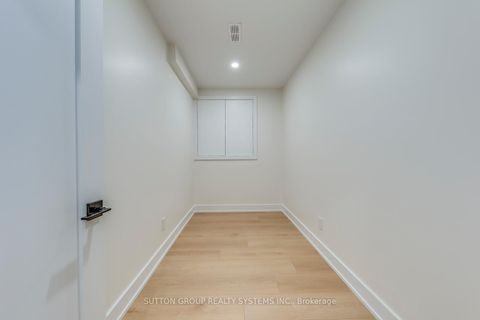 Photo 44 at 21 South Kingsway, Swansea, Toronto