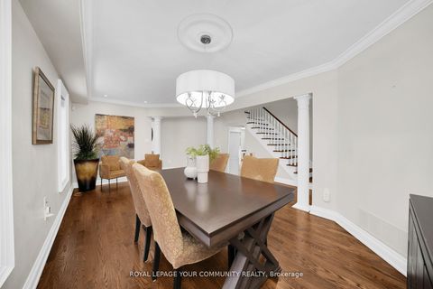 Photo 10 at 57 Deepsprings Crescent, Vellore Village, Vaughan