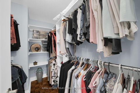 Photo 22 at 57 Deepsprings Crescent, Vellore Village, Vaughan