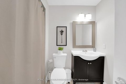 Photo 27 at 57 Deepsprings Crescent, Vellore Village, Vaughan