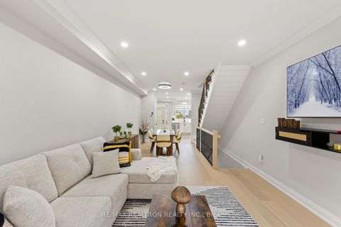 Photo 15 at 12 Market Garden Mews, Queensway, Toronto