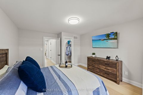 Photo 28 at 12 Market Garden Mews, Queensway, Toronto