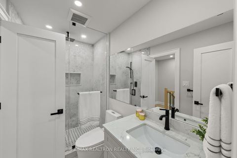 Photo 32 at 12 Market Garden Mews, Queensway, Toronto