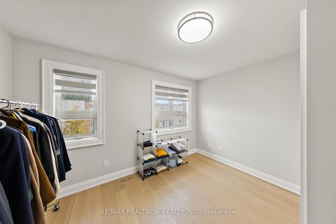 Photo 33 at 12 Market Garden Mews, Queensway, Toronto