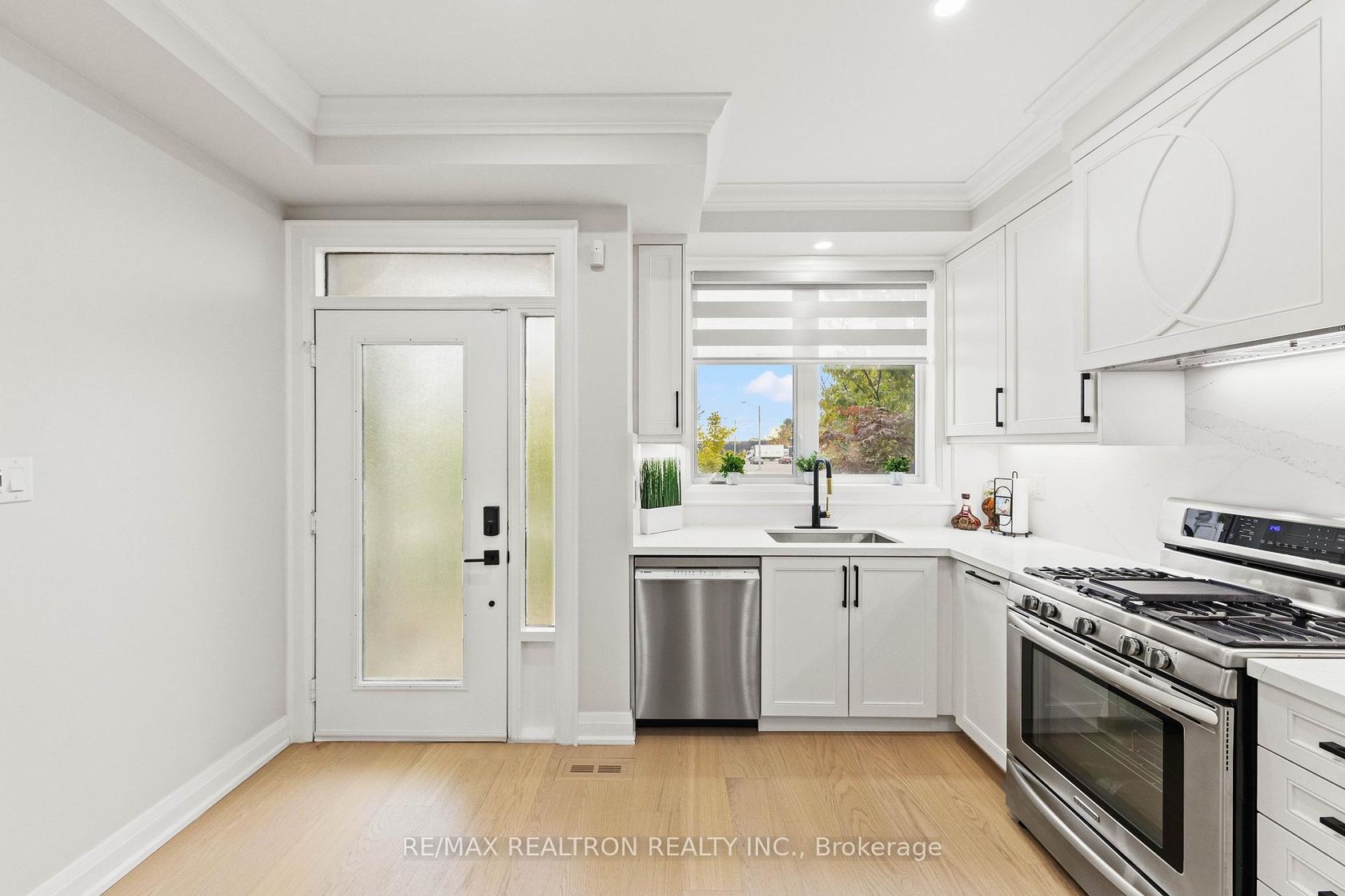 Photo 4 at 12 Market Garden Mews, Queensway, Toronto Photo 4 at 12 Market Garden Mews, Queensway, Toronto