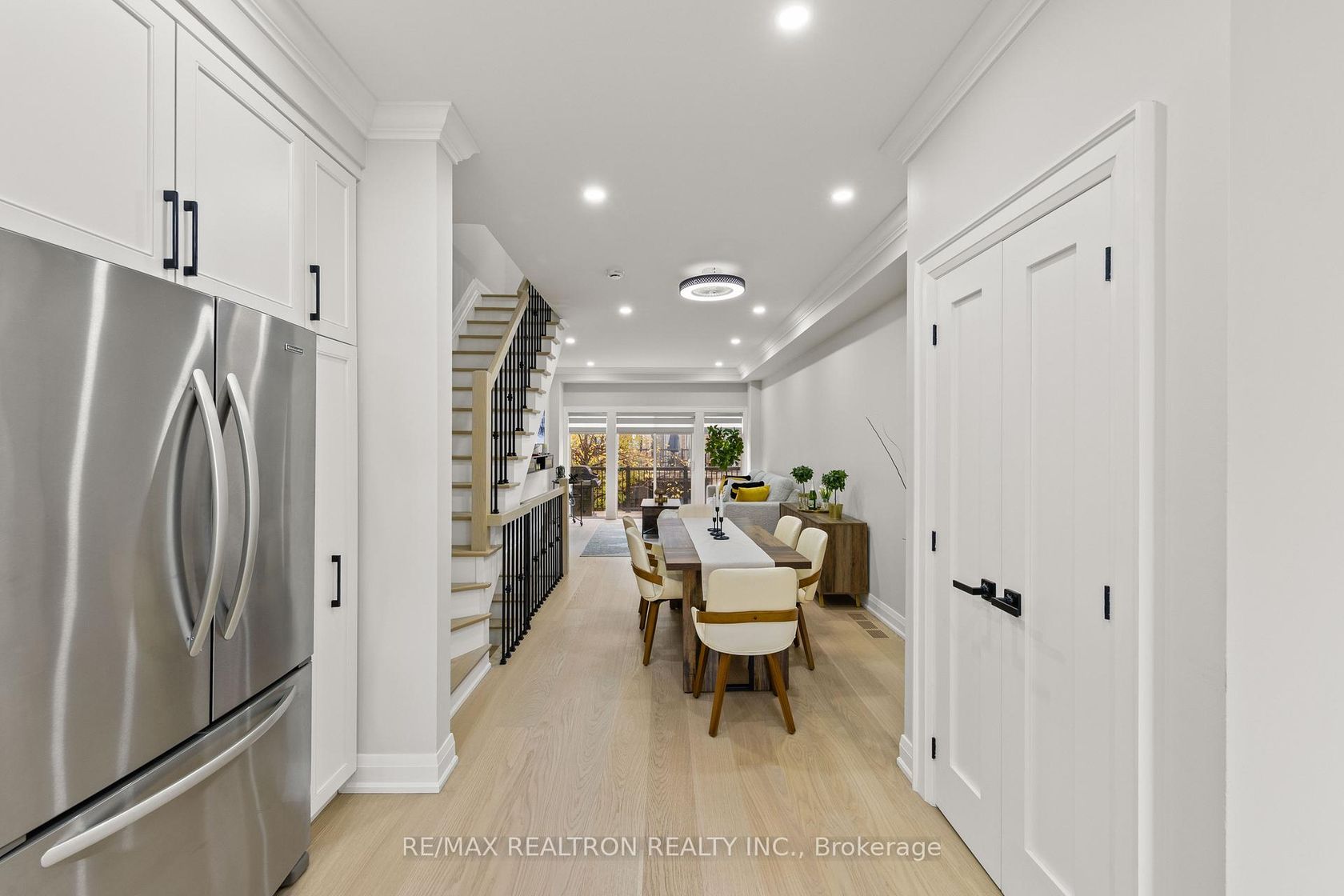 Photo 8 at 12 Market Garden Mews, Queensway, Toronto Photo 8 at 12 Market Garden Mews, Queensway, Toronto