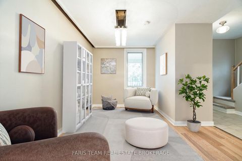 Photo 15 at 3 John Drive, Cookstown, Innisfil